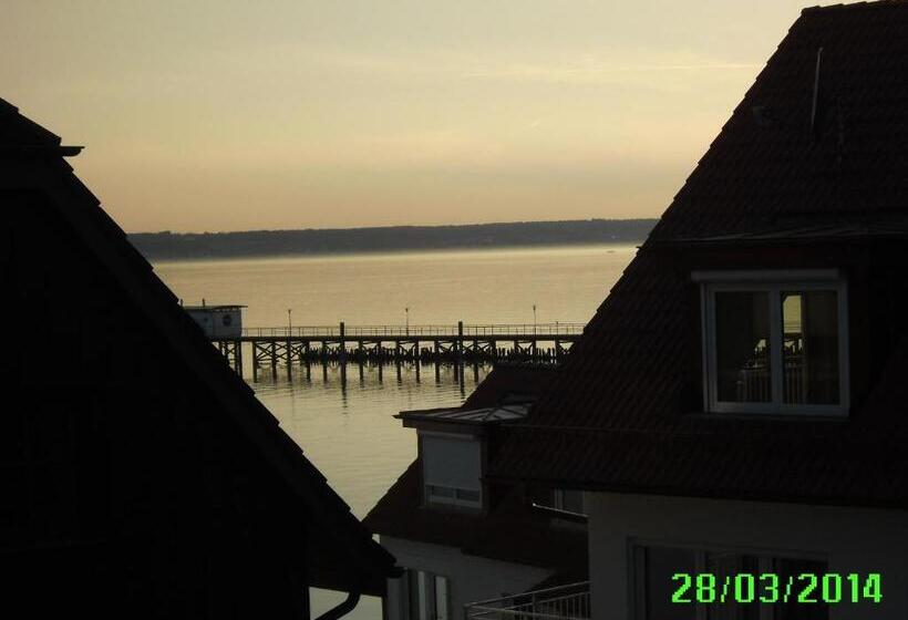 Economy-huone, Strandhaus Hagnau