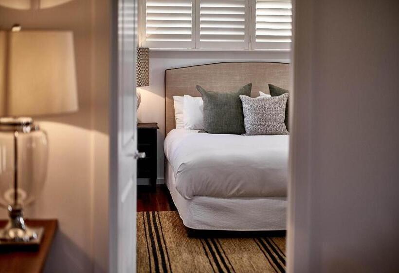 اتاق استاندارد, Goonoo Goonoo Station