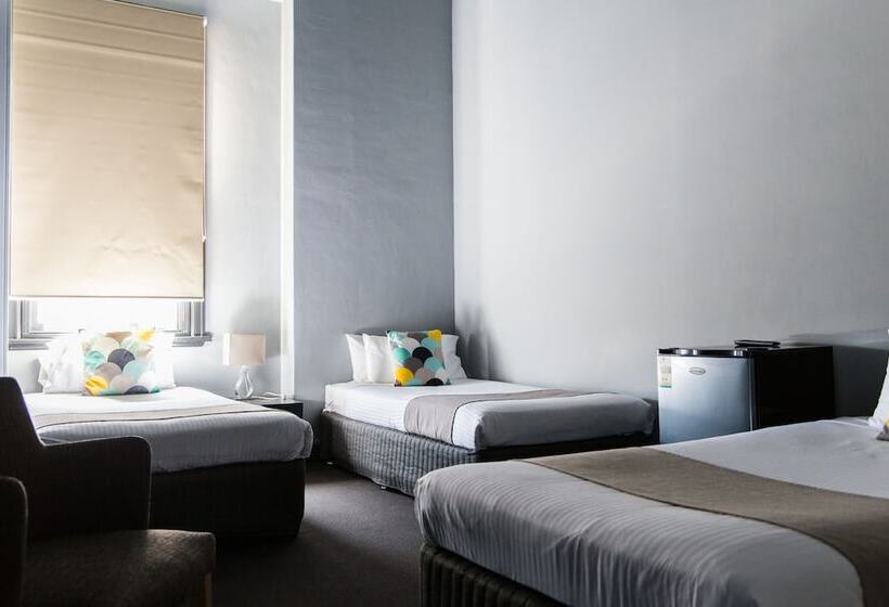 اتاق خانوادگی, Canobolas