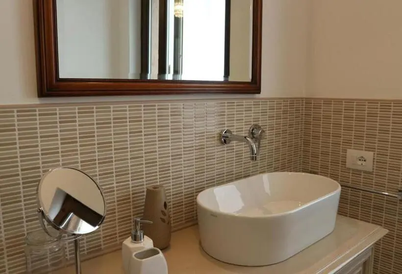 コンフォートルーム, B&b Casa Elena Room And Apartments With Parking