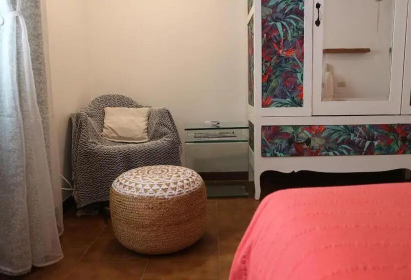 庭の見える１ベッドルームアパートメント, B&b Casa Elena Room And Apartments With Parking