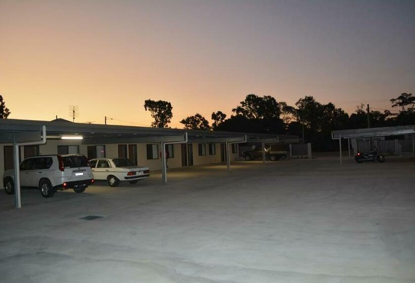 标准间, Carmila Sands Motel