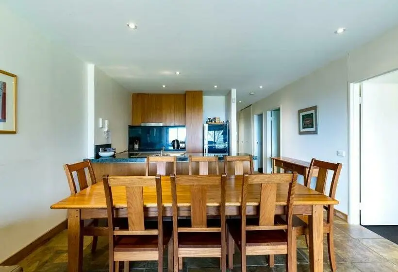 ３ベッドルームアパートメント, Alpine Woodsmoke Apartments