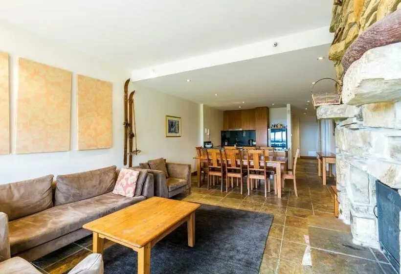３ベッドルームアパートメント, Alpine Woodsmoke Apartments