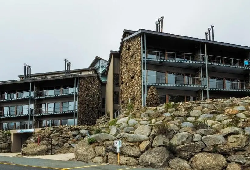 ４ベッドルームアパートメント, Alpine Woodsmoke Apartments