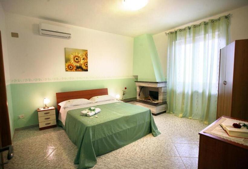 غرفة قياسية مزوَّدة بشُرفة, A Casa Di Giordy B&b