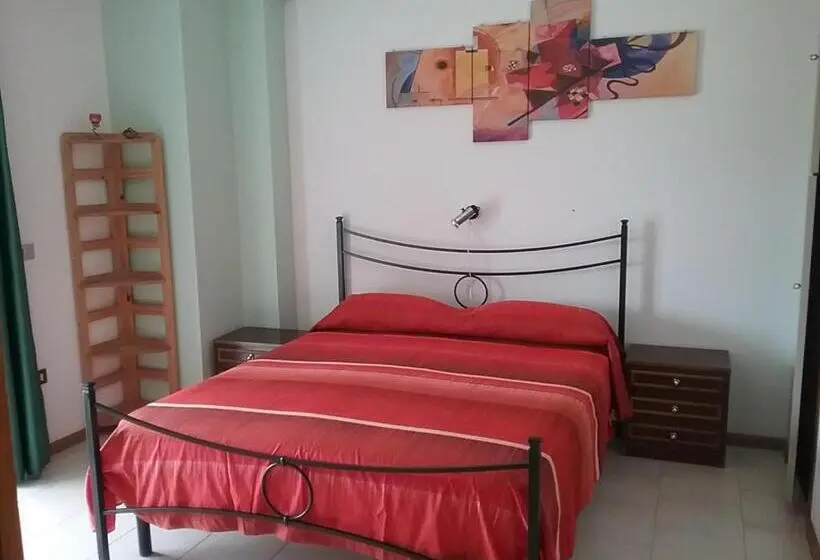 エコノミールーム, Bed And Breakfast L' Aranciera