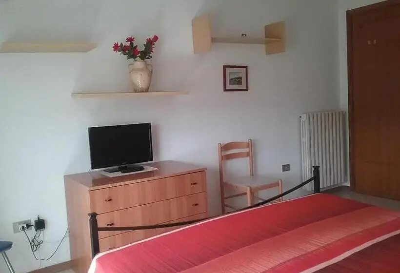 エコノミールーム, Bed And Breakfast L' Aranciera