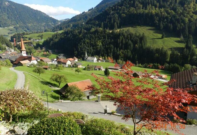 1 Bedroom Apartment Mountain View, Waldruhe