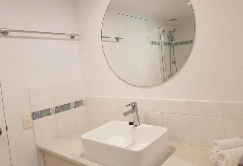 آپارتمان 3 خوابه با چشم‌انداز دریا, Casablanca Beachfront Apartments