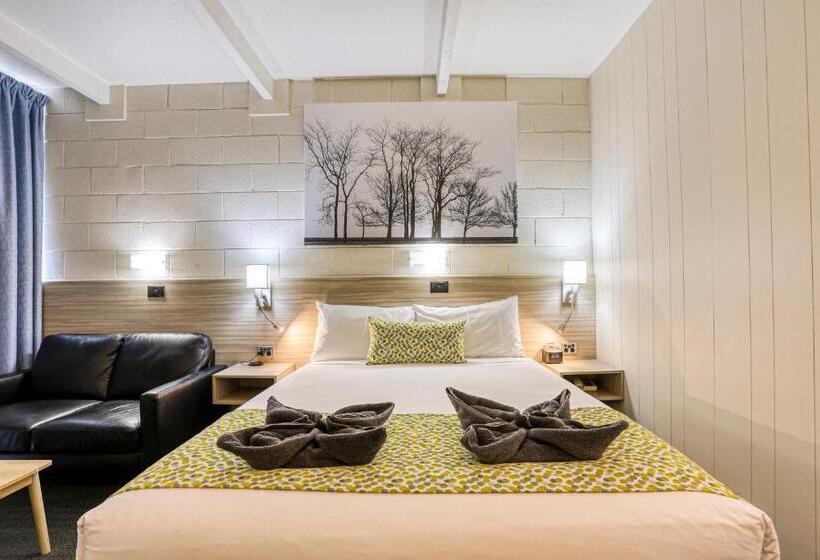 חדר אקזקיוטיב, Castle Creek Motel