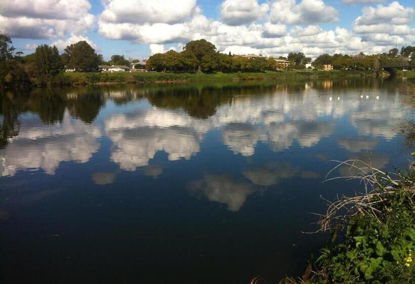 סוויטת אקזקיוטיב, עם מיטת קינג, City Centre Motel Kempsey