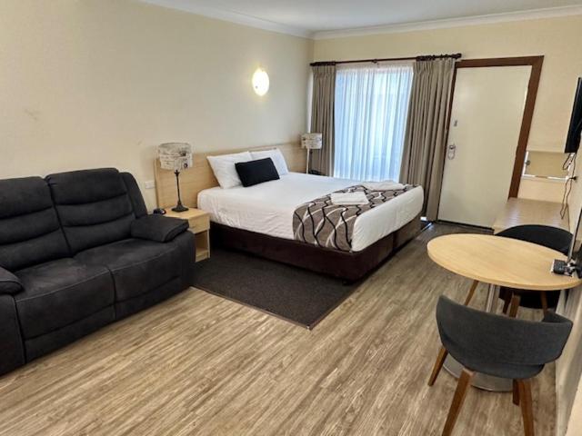 סוויטת אקזקיוטיב, עם מיטת קינג, City Centre Motel Kempsey