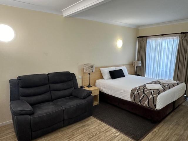 סוויטת אקזקיוטיב, עם מיטת קינג, City Centre Motel Kempsey
