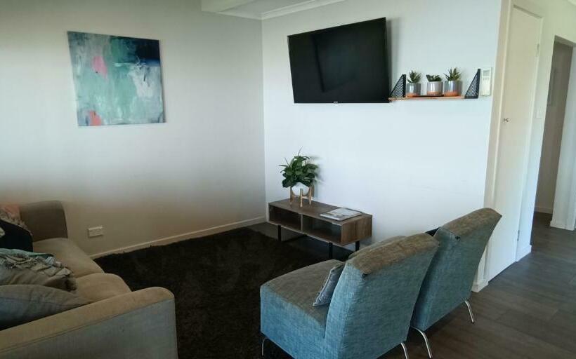 בית, 4 חדרי שינה, Dungowan Holiday Accommodation