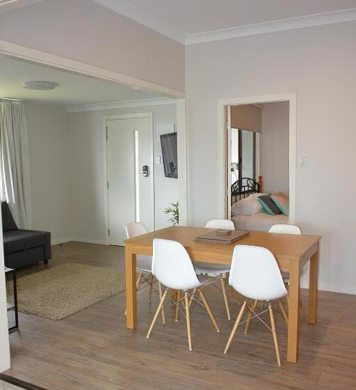 Апартаменты 2 Спальни, Dungowan Holiday Accommodation