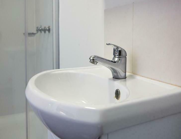 اتاق استاندارد یک نفره, Capricorn Village