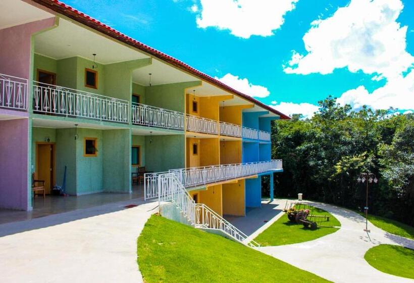 جناح, Parque Do Avestruz Eco Resort