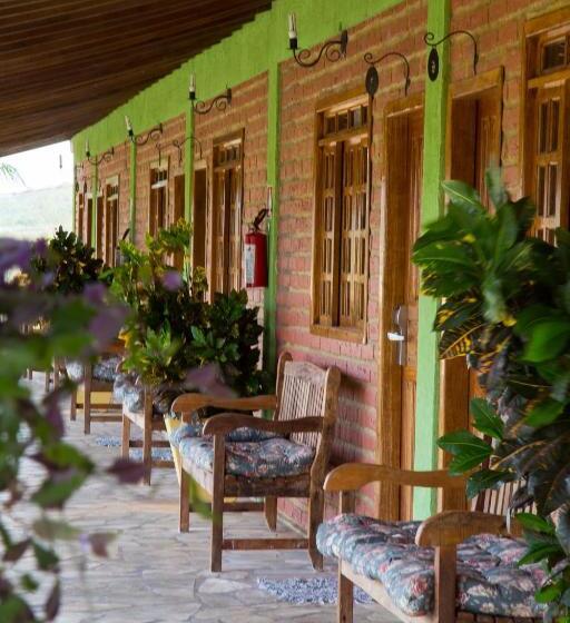 스위트, Parque Do Avestruz Eco Resort