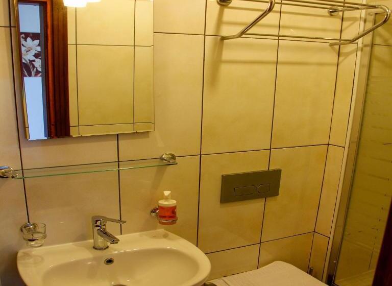 Номер Стандарт Индивидуальный с Балконом, Limon Otel