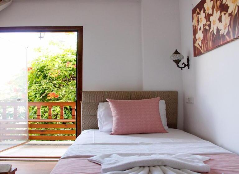 Quarto Estandar Individual com Sacada, Limon Otel
