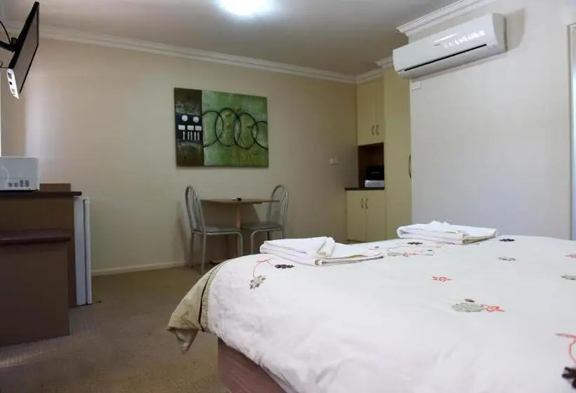スーペリアールーム, Mia Motel