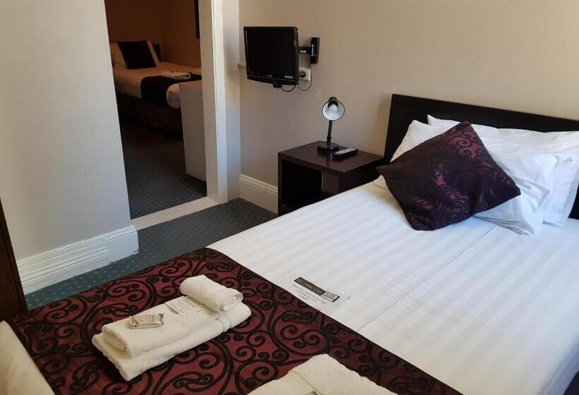 غرفة قياسية, Grand