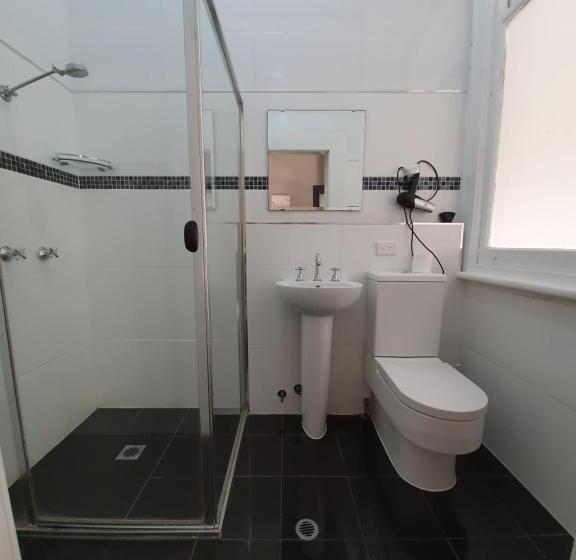 غرفة قياسية, Grand