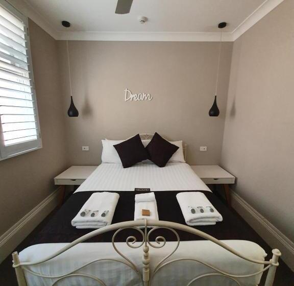 غرفة كومفورت, Grand