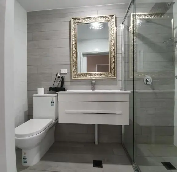 اتاق استاندارد با تخت بزرگ, Grand