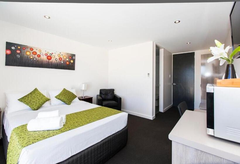 استودیو استاندارد با چشمانداز, Icon On Isa