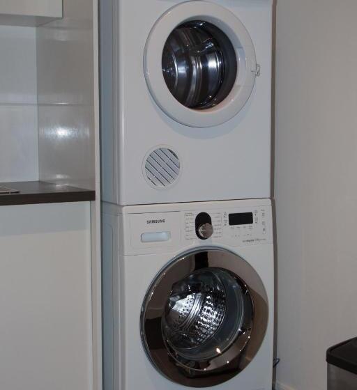 آپارتمان 2 خوابه, Icon On Isa