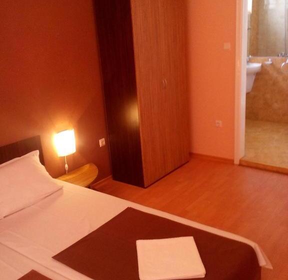 발코니 디럭스 룸, Guest House Hristovi