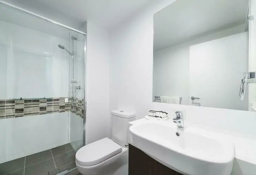 キングサイドベッドのスタンダードワンルーム, Pacific Sands Apartments Mackay