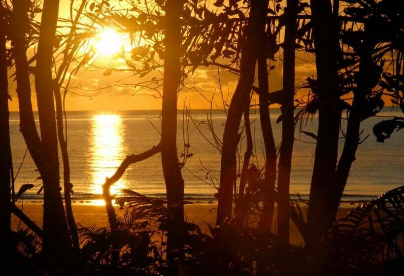 스탠다드 방갈로, Sejala Beach Huts