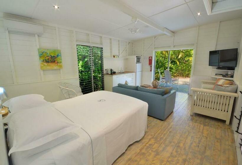 스탠다드 방갈로, Sejala Beach Huts