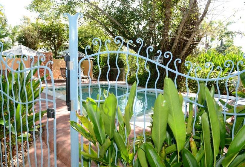 스탠다드 방갈로, Sejala Beach Huts