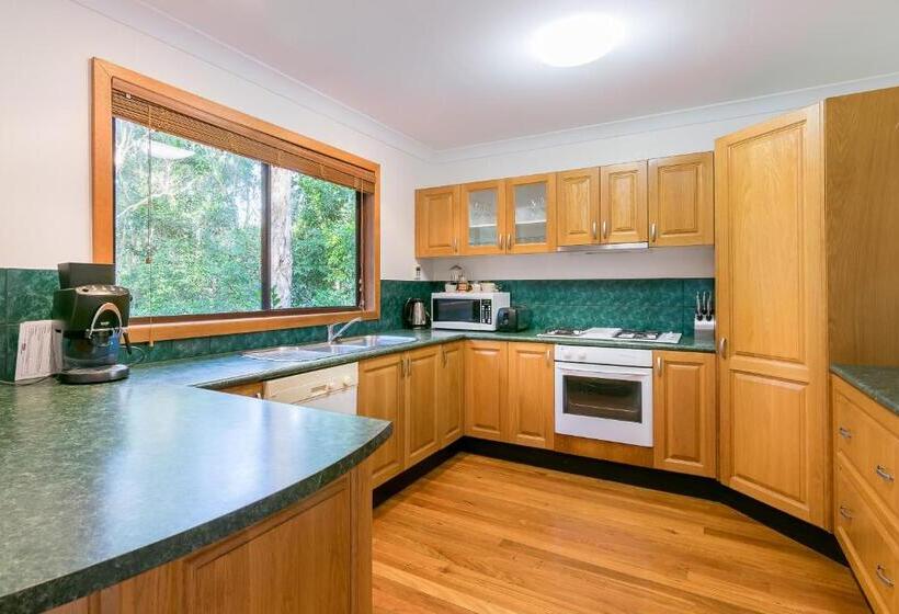 ４ベッドルームハウス, Wanderers Retreat