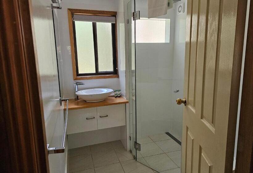 ２ベッドルームハウス, Wanderers Retreat