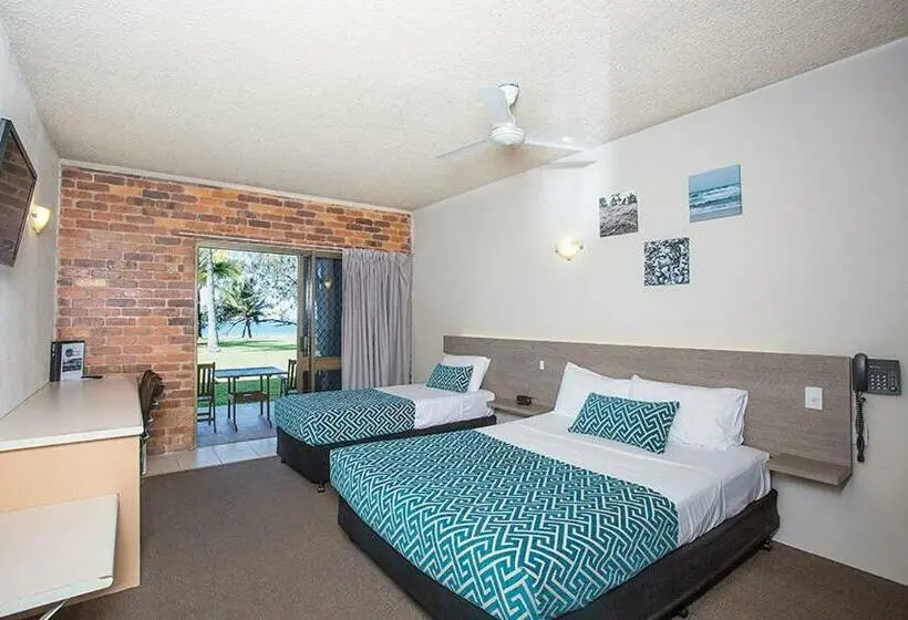 Standard Room Sea View, Sarina Beach Motel