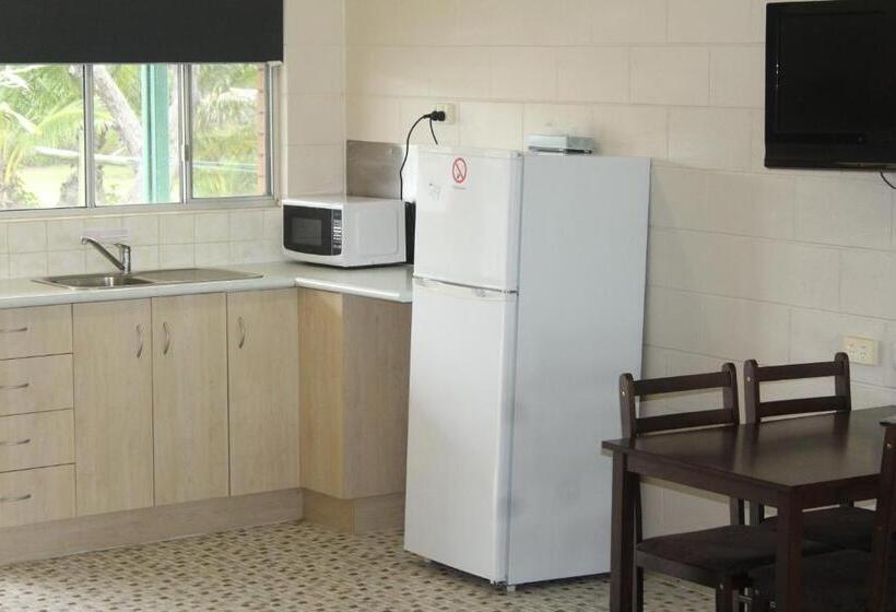 Номер Economy, Sarina Beach Motel