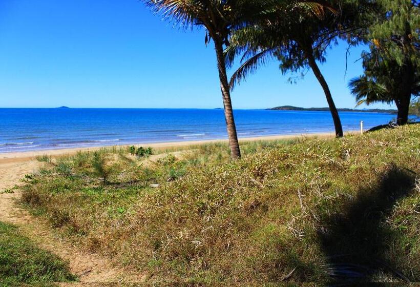 Номер Economy, Sarina Beach Motel