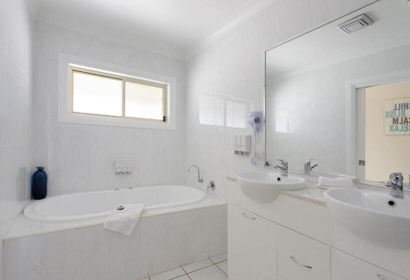 חדר סטנדרט עם מיטת קינג, Stockmans Motel