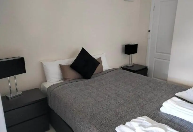 اتاق استاندارد, Stockmans Motel