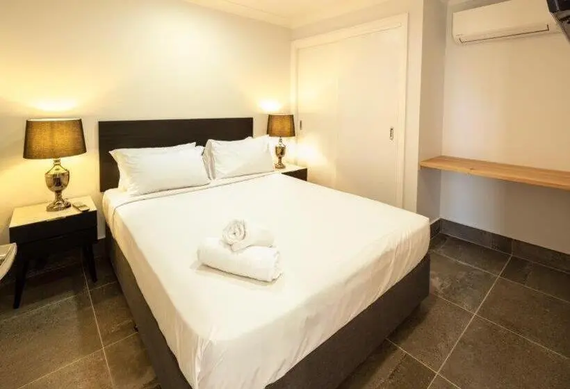 اتاق استاندارد با سرویس بهداشتی مشترک, Stockmans Motel