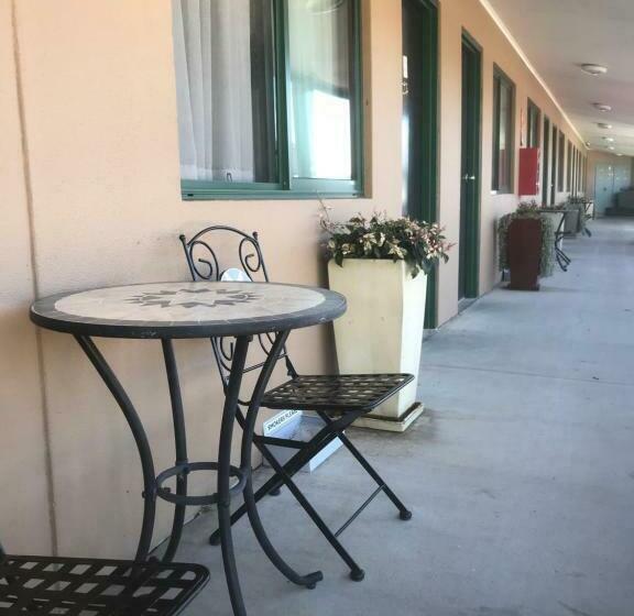 חדר סטנדרט, The Bakehouse Motel