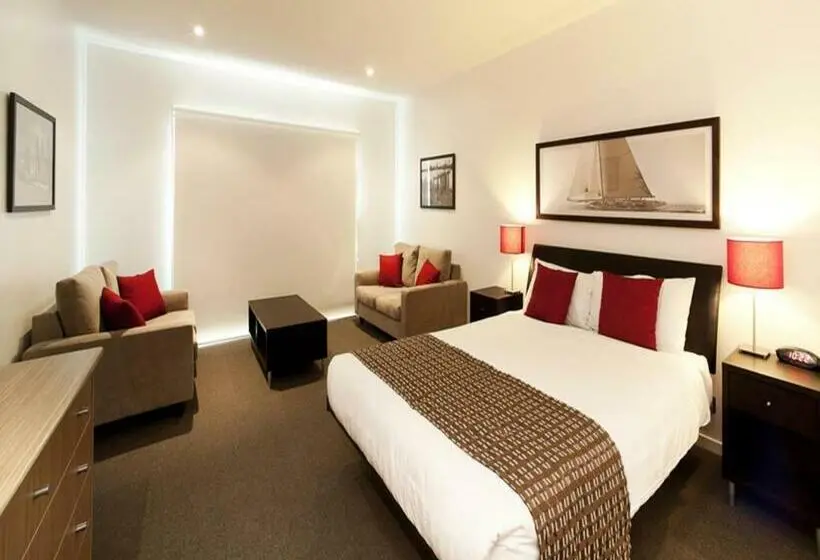 Executive-studio, The Waves Apartments
