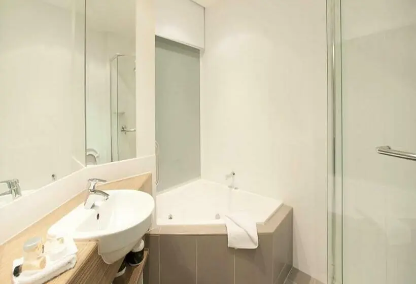 Executive-studio, The Waves Apartments