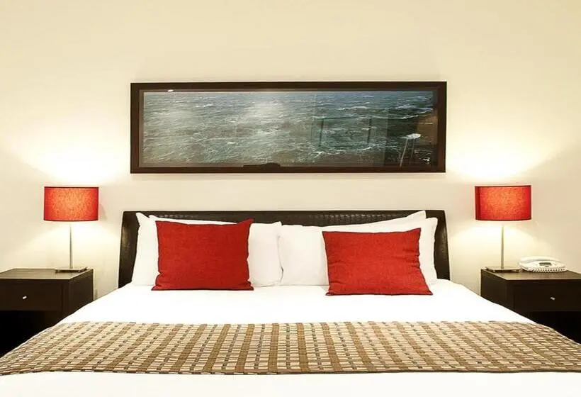 Executive-studio, The Waves Apartments