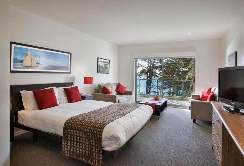 패밀리 룸 바다 전망, The Waves Apartments